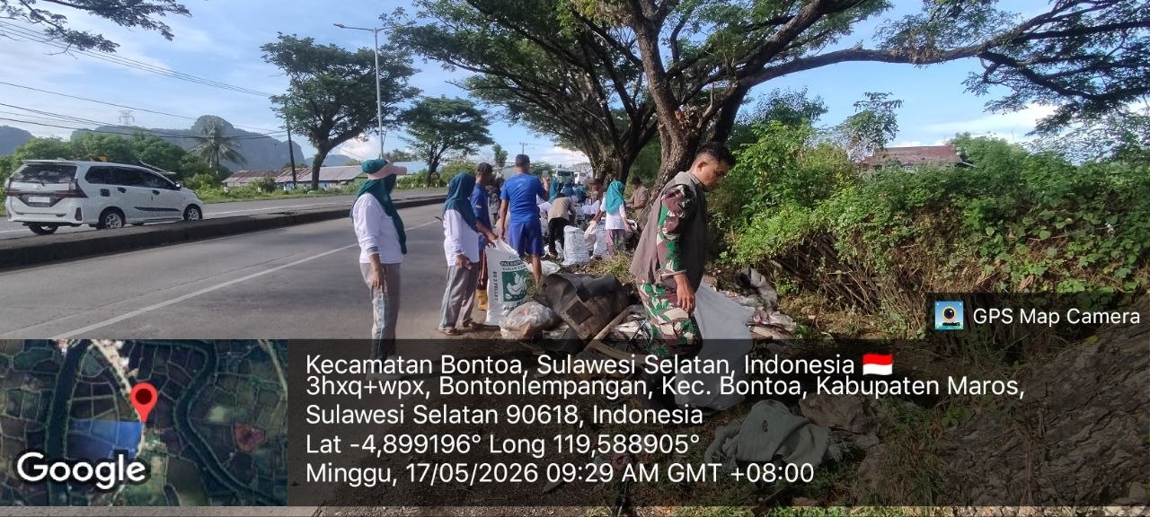 KERJA BAKTI BERSAMA, BABINSA BOTOLEMPANGAN DAN WARGA BERSIHKAN JALAN POROS MAROS–PANGKEP